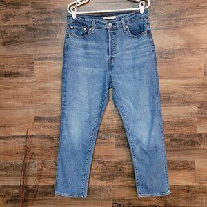 Levi's Jeans Size 31 Wedgie Straight Button Fly High Rise Medium Light Wash